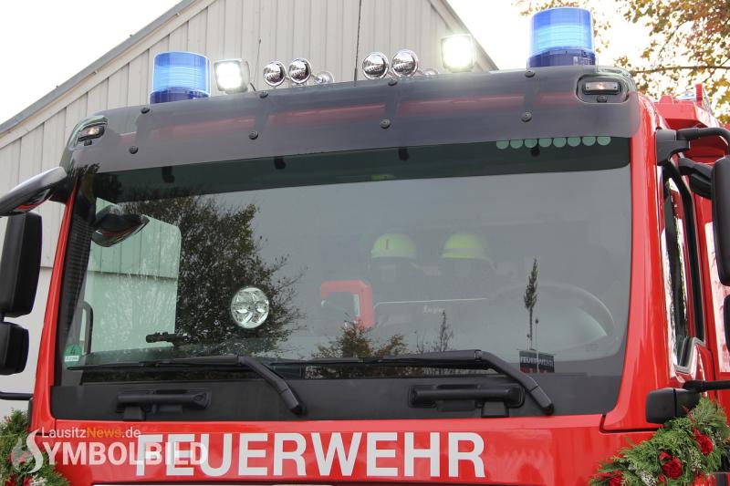 Lagerfeuer verursacht Waldbodenbrand