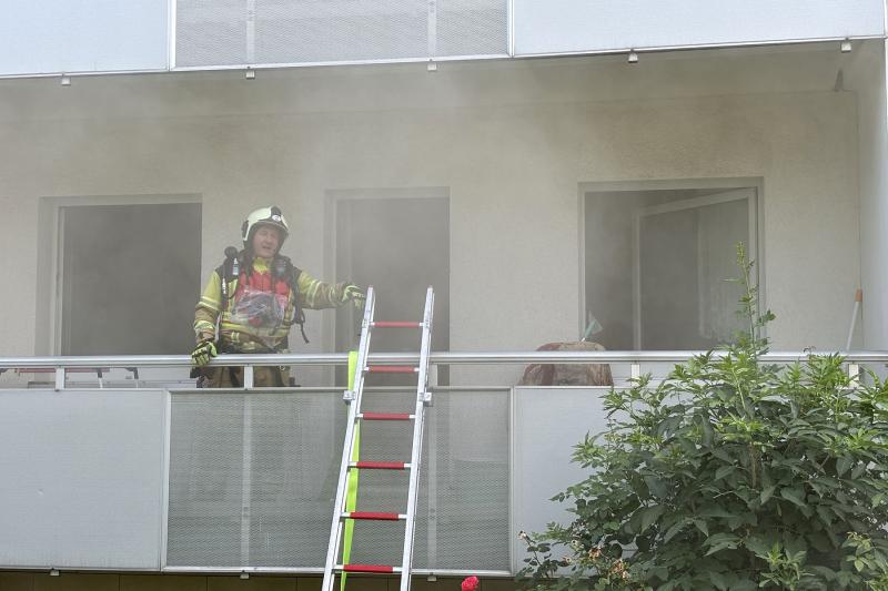 Angebranntes Essen auf Herd - Wohnung komplett verqualmt