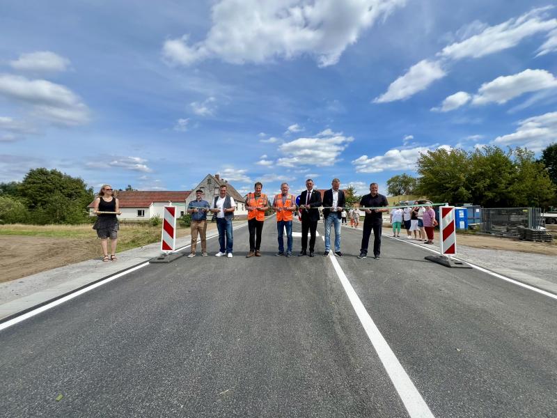 Freie Fahrt in der Ortslage Steinitz