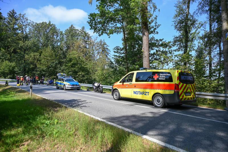 Verletzte nach Motorradunfall